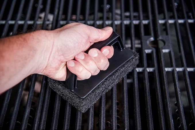 Charbroil® Deluxe Griddle Scrub Brush - Image 2