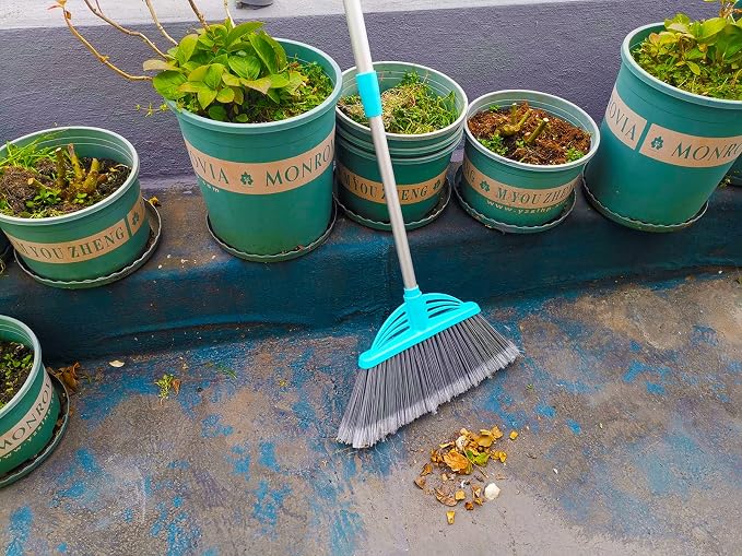 Three-Section Telescopic Aluminum Alloy Rod Long-Handled Broom - Image 3