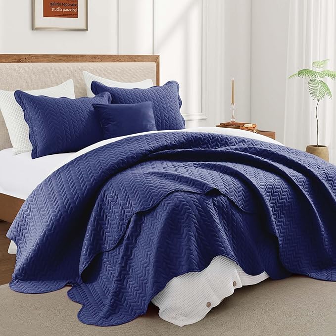 IR Imperial Rooms Twin Quilt Bedding Set (68” x 86”) - Bulk Pack of 10 Wholesale for Hotels, Guest Bedroom & Airbnbs - Lightweight Microfiber Reversible Embossed Quilts Bedspreads (Navy)