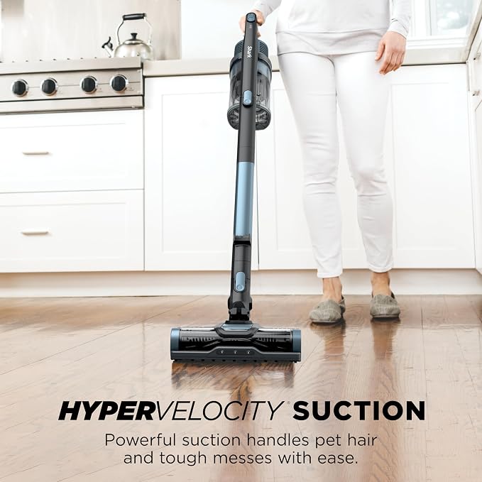 Shark Pet Cordless Stick Vacuum - Image 2