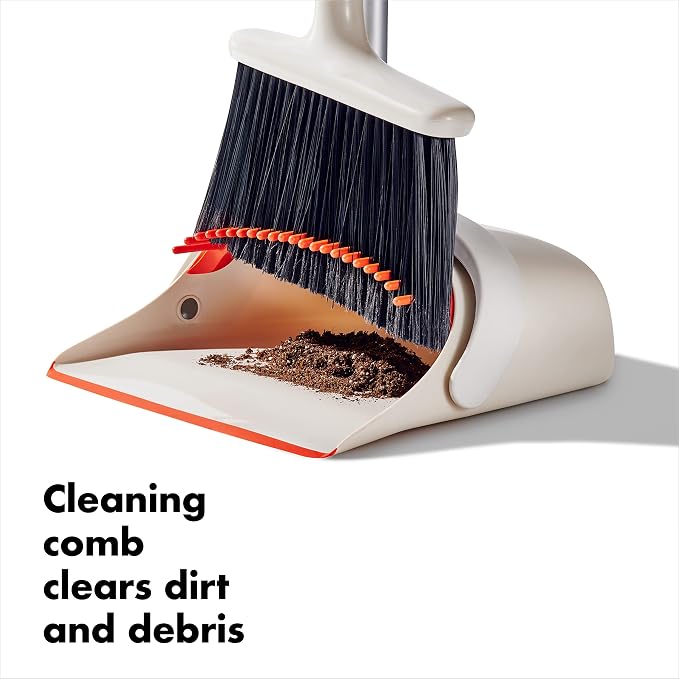 OXO Good Grips Upright Sweep Set - Image 5