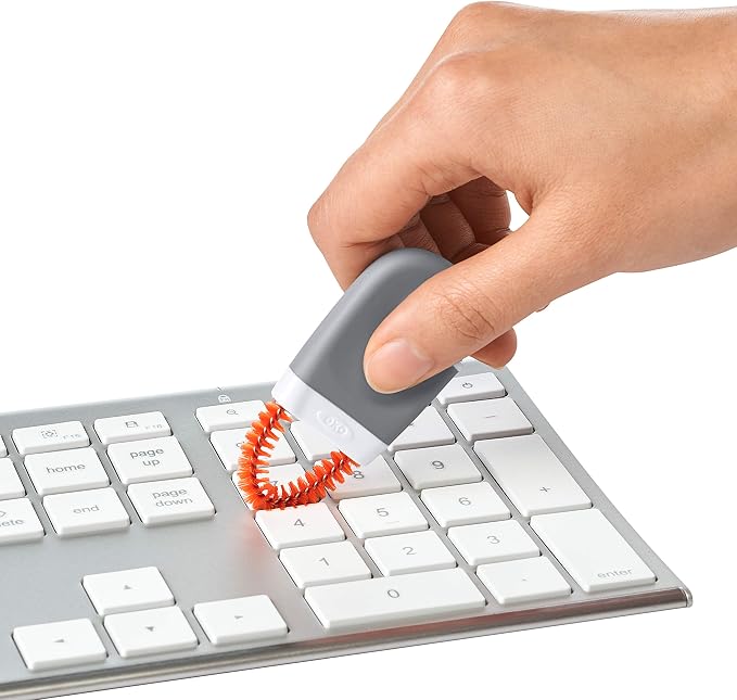 OXO Good Grips Keyboard & Screen Deep Cleaning Set - Image 8