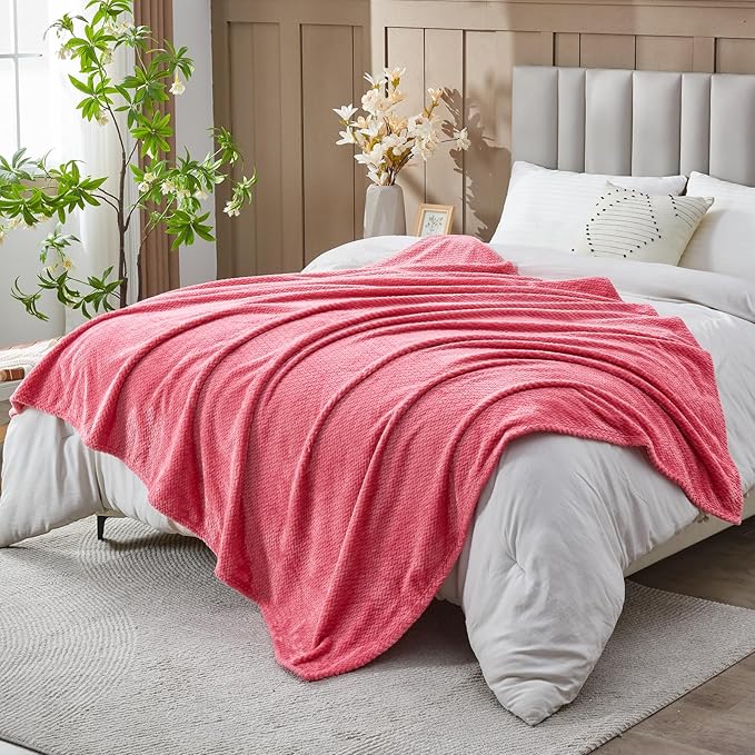 NEWCOSPLAY Super Soft Queen Blanket Coral Pink Premium Silky Flannel Fleece Leaves Pattern Lightweight Bed Blanket All Season Use (Coral Pink, Queen(90"x90"))