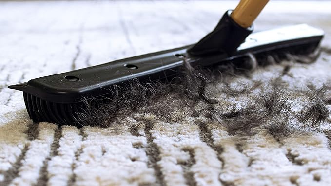 FURemover PRO Pet Hair Rubber Broom - Image 3