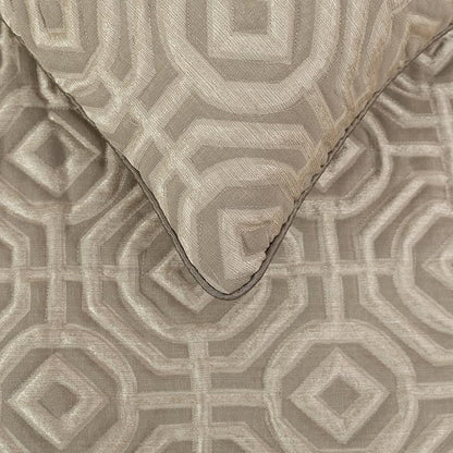 The HomeCentric King/Queen/Twin Beige Designer Twin 53"x18" Bed Runner with 2 Pillow Cover, Textured Bed Scarf on Silk Fabric - Hexagonal Norma