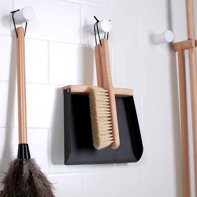 Copco Hand Cleaning Brush with Pan - Image 6