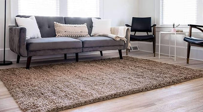 Unique Loom Solid Shag Collection Area Rug (9' x 12' Rectangle, Sandy Brown)