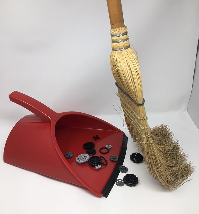 Handy Pan- RED - Large Capacity Recycled Plastic Heavy Duty Dust Pan! Made in - Image 5