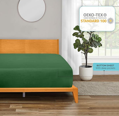 ROYALE LINENS 300 Thread Count 100% Long Staple Combed Cotton Fitted Sheet California King - Super Soft Deep Pocket Bottom Sheet - Fitted Sheets Only - Elastic Sheets (Cal King, Hunter Green)