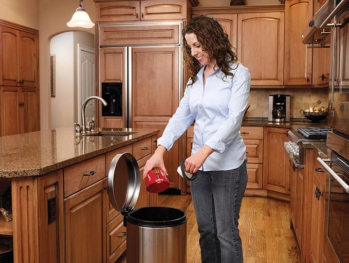 Dirt Devil Scorpion Plus QuickFlip Handheld Vacuum Cleaner, Powerful Suction - Image 5