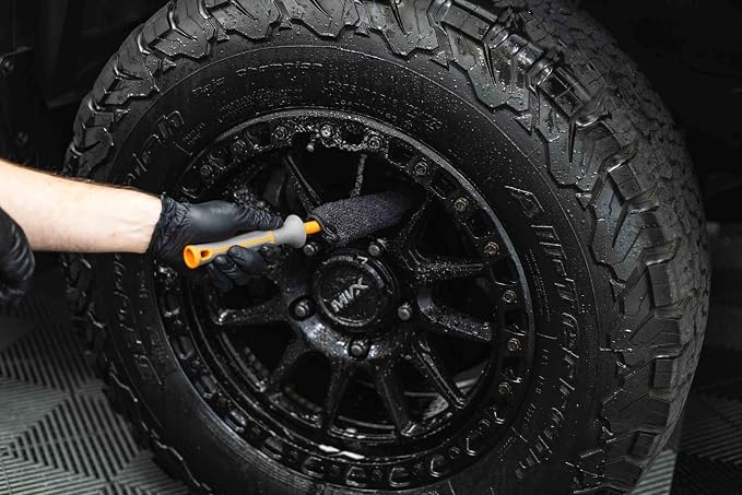 Detail Factory - Wheel Brush Mini - Ultra-Soft Cleaning - Image 3