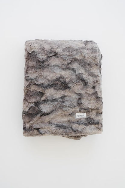 GRACED SOFT LUXURIES Oversized Throw Blanket Living Room Decor Softest Warm Elegant Aesthetic Comfy Cozy Faux Fur for Home, Couch, Sofa, Bed, Chair (XL 60" x 80", Marbled Gray)