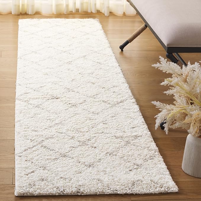 SAFAVIEH Arizona Shag Collection Runner Rug - 2'3" x 18', Ivory & Beige, Moroccan Boho Design, Non-Shedding & Easy to Clean, Ideal for Ideal for Living Room, Hallway, Foyer, Bedroom (ASG743A)