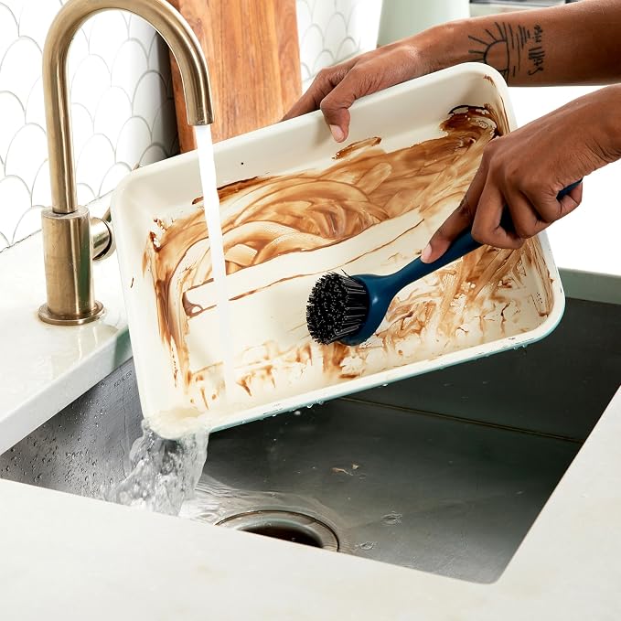 Full Circle Clean Ocean, Heavy Duty Dish Brush, Tough Bristles and Built-in - Image 4
