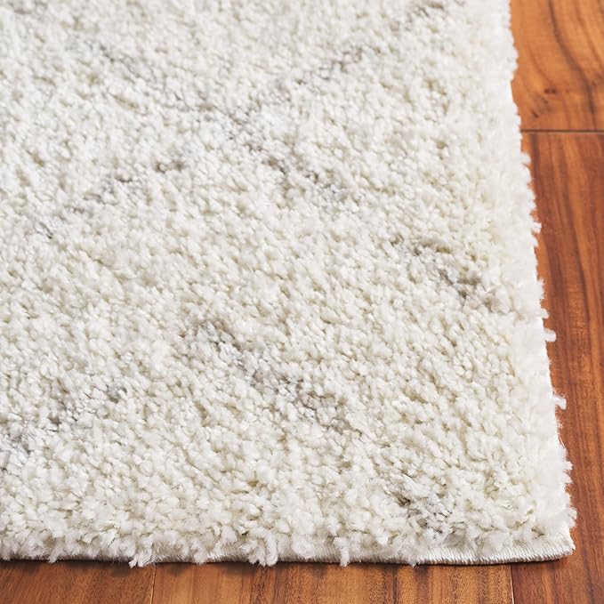 SAFAVIEH Arizona Shag Collection Runner Rug - 2'3" x 18', Ivory & Beige, Moroccan Boho Design, Non-Shedding & Easy to Clean, Ideal for Ideal for Living Room, Hallway, Foyer, Bedroom (ASG743A)