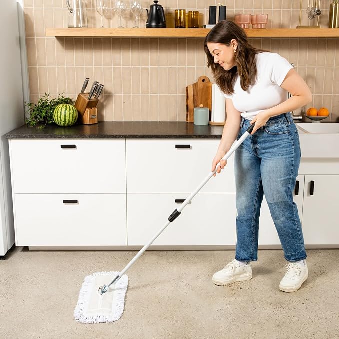 Commercial Dust Mop – 30 Inch Floor Sweeper - Image 2