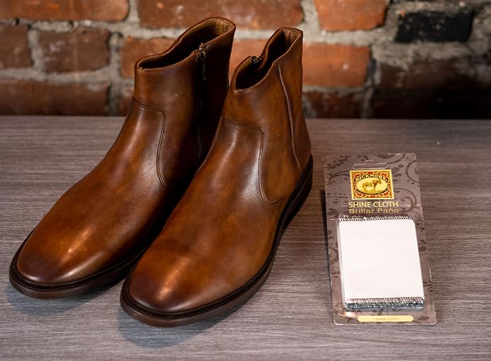 Bickmore Cotton Flannel Shoe Shine Cloth - Image 3