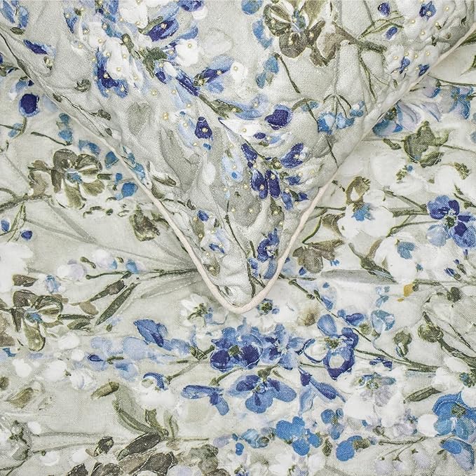 The HomeCentric King/Queen/Twin Blue Decorative Bed Runner Full 68"x18" Bed Runner with One Pillow Cover, Quilted Bed Scarf on Cotton Fabric - Garden Grace