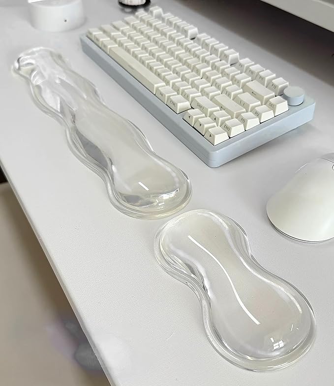 Mouse Pad with Wrist Rest, Soft Cloud Gel Keyboard Mouse Pad Set with Hand by Unknown