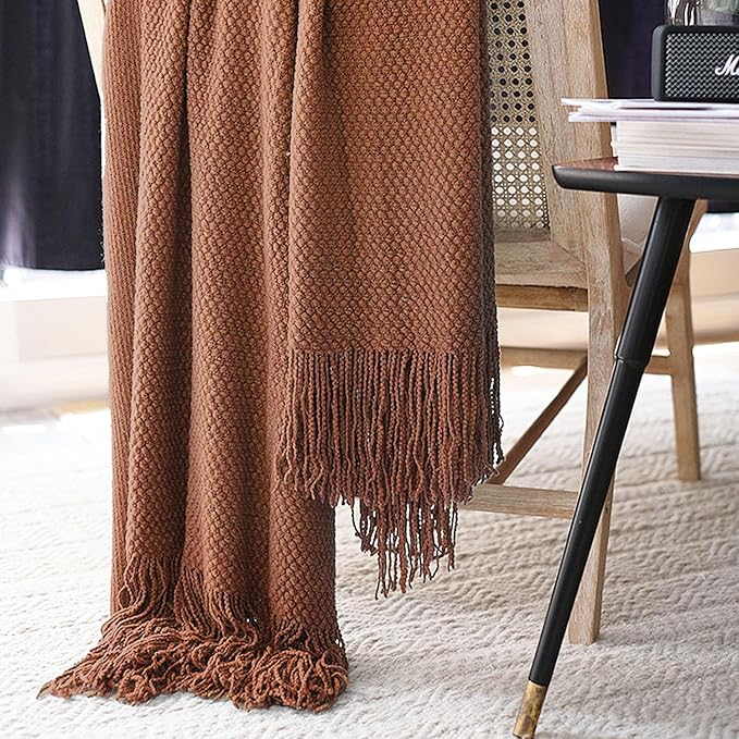 LOMAO Knitted Throw Blanket with Tassels Bubble Textured Lightweight Throws for Couch Cover Home Decor (Caramel, 50x60)