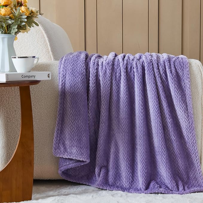 NEWCOSPLAY Super Soft Queen Blanket Lavender Premium Silky Flannel Fleece Leaves Pattern Lightweight Bed Blanket All Season Use (Lavender, Queen(90"x90"))