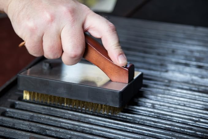 Outset QB47 Rosewood Collection Oversized Grill Brush - Image 3