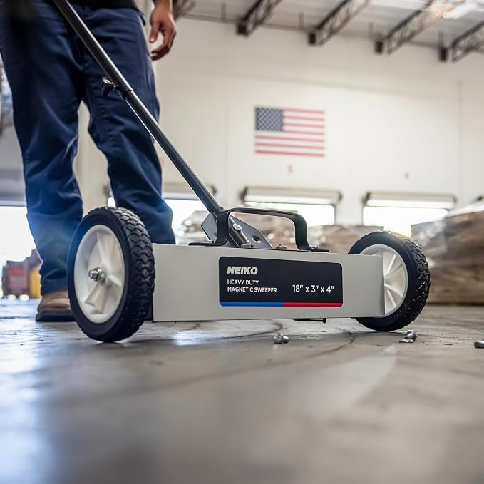 NEIKO 53415A 18” Rolling Magnetic Sweeper - Image 7
