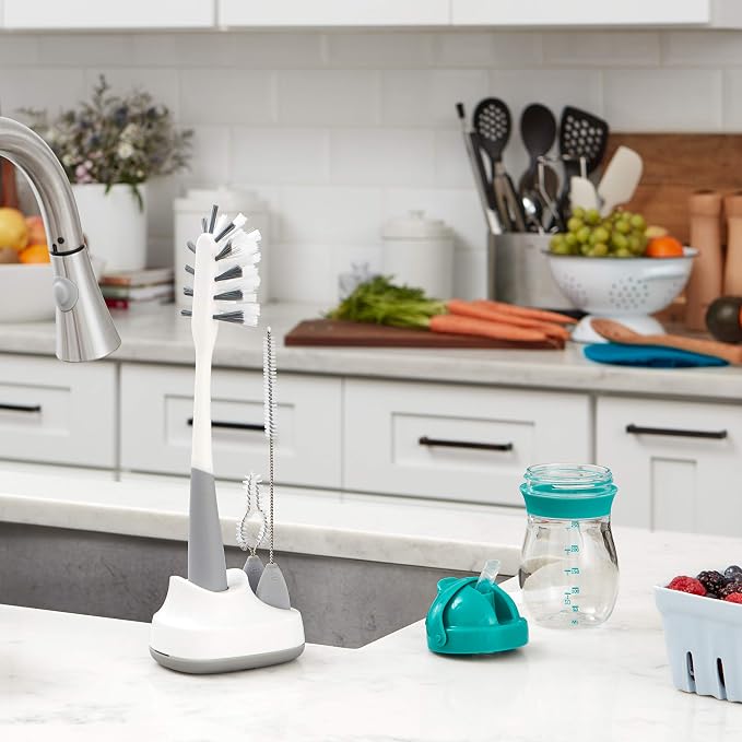 OXO Tot Water Bottle and Straw Cup Cleaning Set Brush Set - Image 10