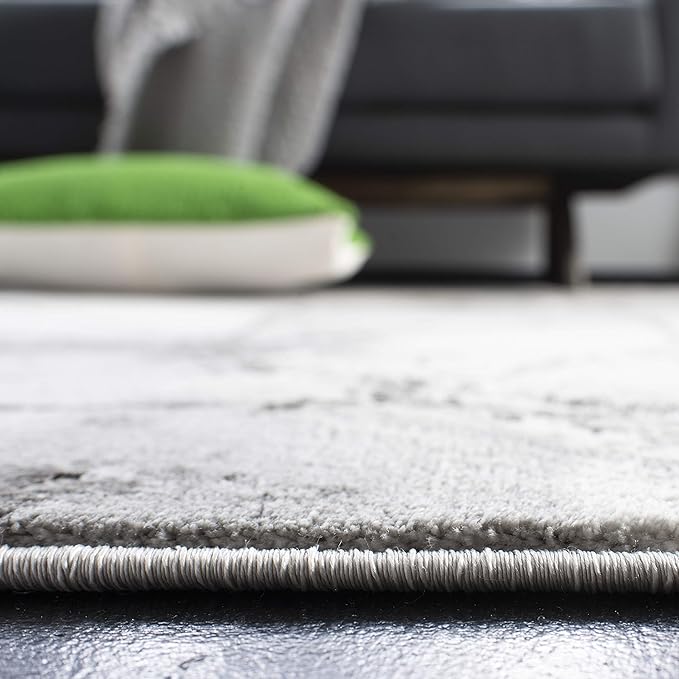 SAFAVIEH Craft Collection Runner Rug - 2'3" x 10', Grey & Silver, Modern Abstract Design, Non-Shedding & Easy Care, Ideal for High Traffic Areas in Living Room, Bedroom (CFT877G)