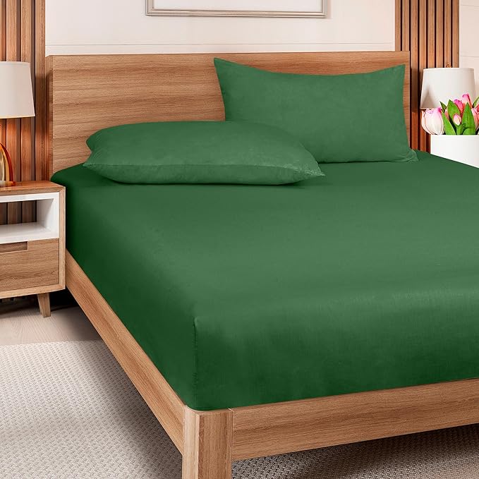 ROYALE LINENS 300 Thread Count 100% Long Staple Combed Cotton Fitted Sheet California King - Super Soft Deep Pocket Bottom Sheet - Fitted Sheets Only - Elastic Sheets (Cal King, Hunter Green)