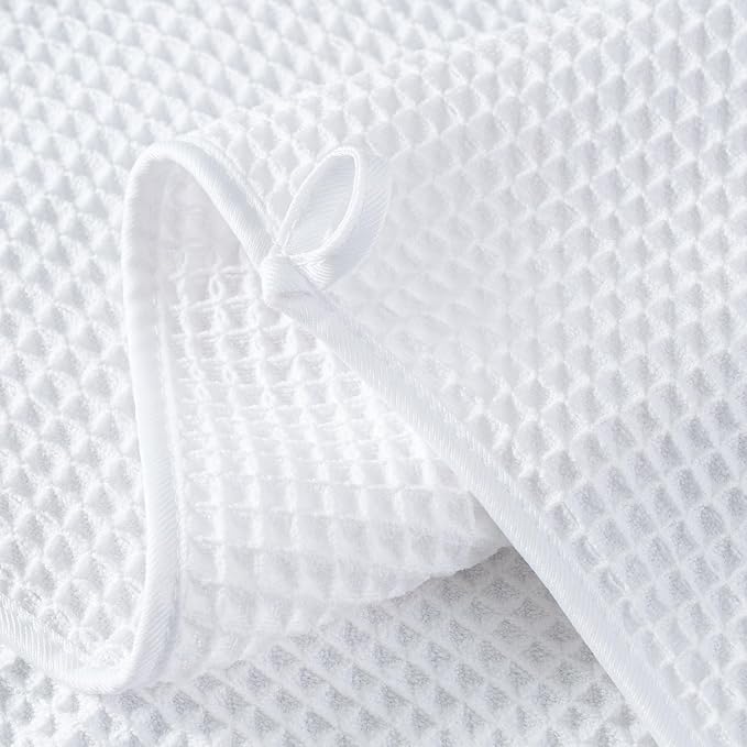 Microfiber Waffle Face Towels, 2 Pieces, Fast Drying, Lint Free - Image 3