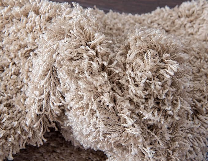 Unique Loom Solid Shag Collection Area Rug (7' 10" x 10' Rectangle, Taupe)