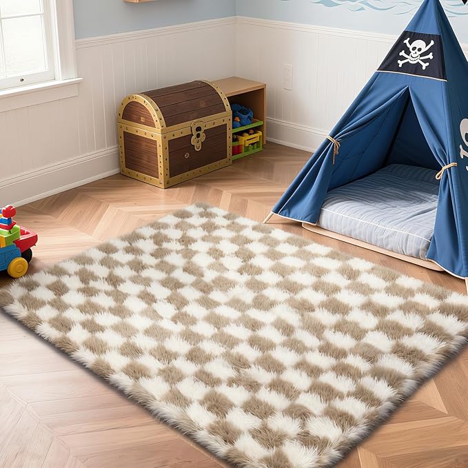 Checkered Rug for Living Room, 6x9 Beige and White Area Rugs, Classic Checkered Carpets Shaggy Area Rug, Bedside Rugs for Living Room Bedroom Kids Room Home Decor