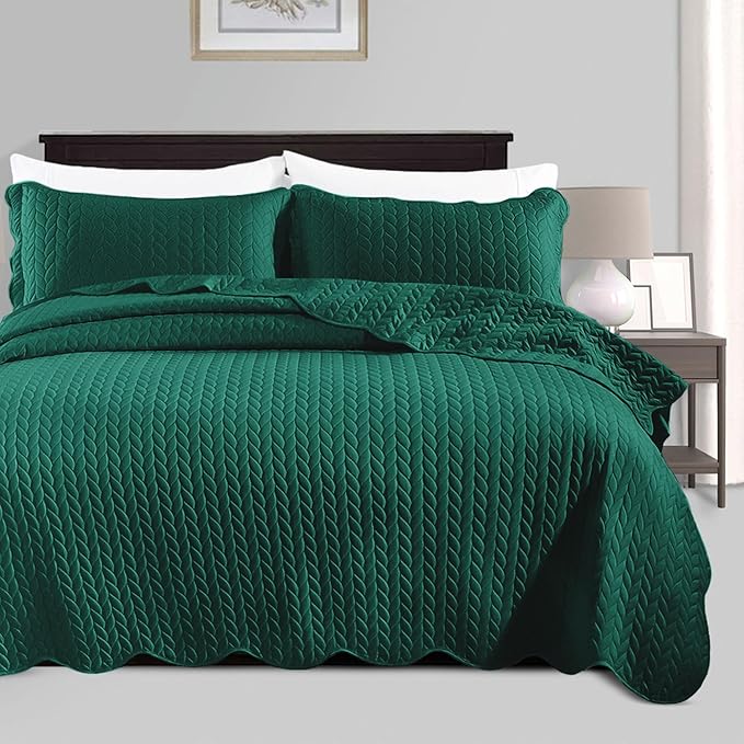 IR Imperial Rooms Queen Quilt Bedding Set Size (90" x 96") + 2 Pillow Shams (20" x 26"+ 2") - 3 Pcs All Season Lightweight Reversible Microfiber Coverlet Embossed Quilt Bedspread (Emerald)