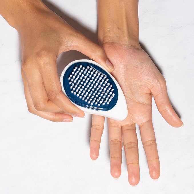 Tweezerman Exclusive Dual Surface Nail Brush & Callus Combo, Evening Blue - Image 6