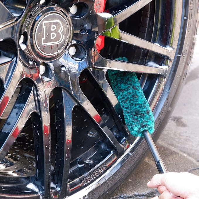 Professional 4 Pack Long Handle Wheel Brush Kit - Image 2