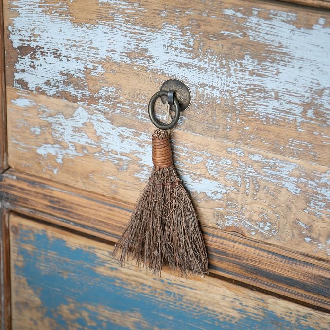 Apple Splendor Scented Broom – 6 Inch Rustic Heather Broom - Image 3