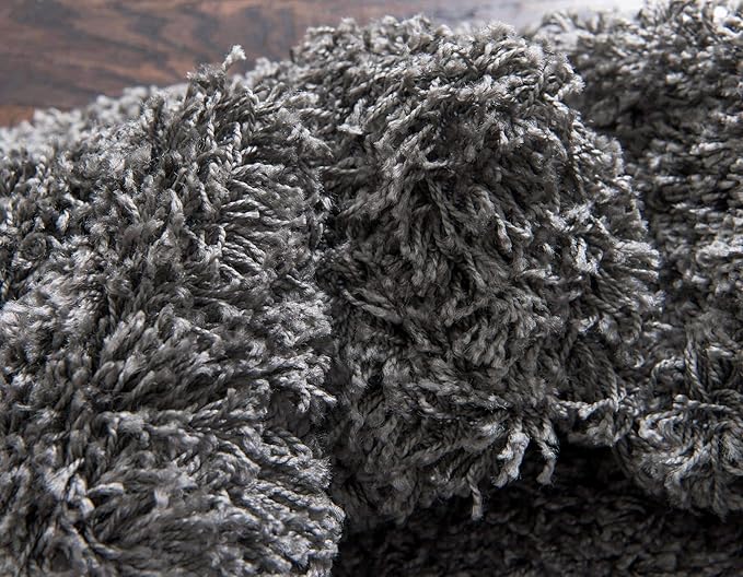 Unique Loom Solid Shag Collection Area Rug (4' 1" Round, Graphite Gray)