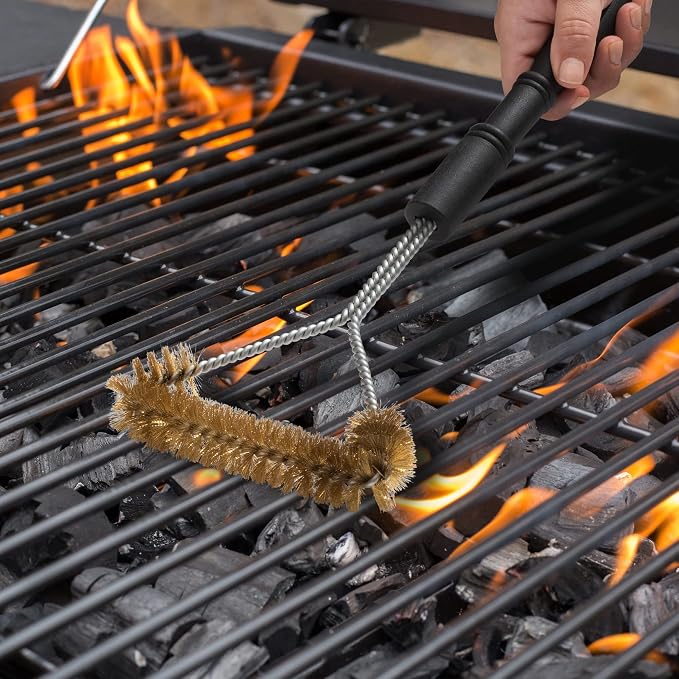 HIC Kitchen Roasting 3-Sided Grill Cleaning Brush - Image 3