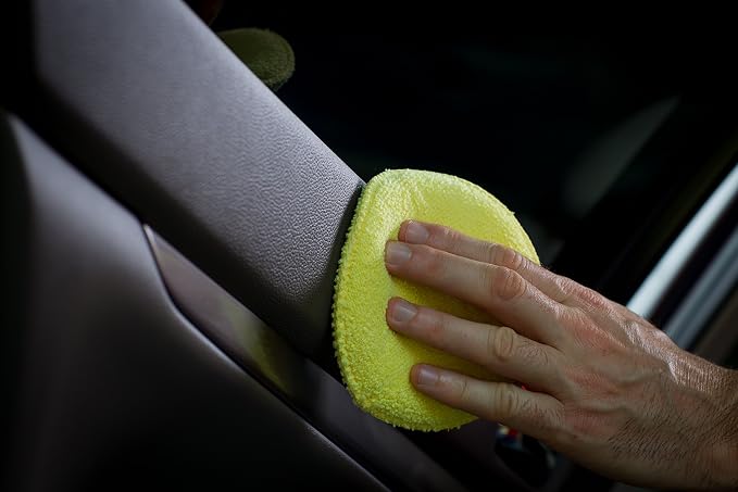 Mothers Microfiber Polishing Pad and Cleaning Pads - Image 2