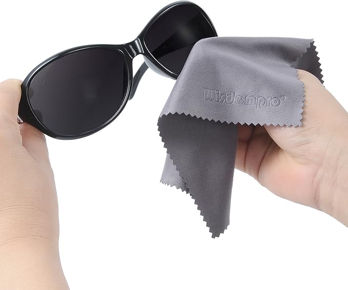Large 4-Pack Microfiber Cleaning Cloth - Image 6