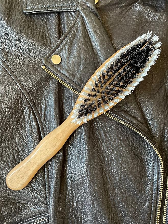 Geist. Clothes & Garment Brush | - Image 7