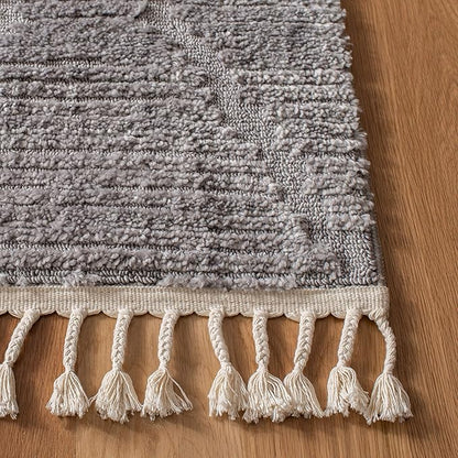 SAFAVIEH Marrakech Collection Runner Rug - 2'2" x 8', Grey, Moroccan Boho Tribal Tassel Design, Non-Shedding & Easy Care, Ideal for High Traffic Areas in Living Room, Bedroom (MRK517F)