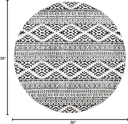 SAFAVIEH Tulum Collection Area Rug - 3' Round, Ivory & Black, Moroccan Boho Tribal Design, Non-Shedding & Easy to Clean, Ideal for Entryway, Foyer, Accent Space, Bedroom (TUL272B)