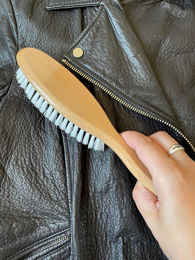 Geist. Clothes & Garment Brush | - Image 6