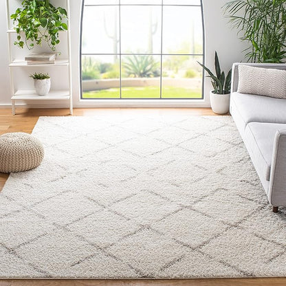 SAFAVIEH Arizona Shag Collection Area Rug - 5'1" x 7'6", Ivory & Beige, Moroccan Boho Design, Non-Shedding & Easy to Clean, Ideal for Living Room, Bedroom, Dining Space (ASG743A)