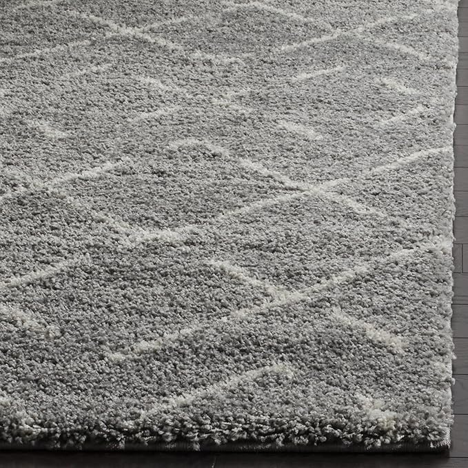 SAFAVIEH Area Rug 11x15 - Arizona Shag Collection - Large - Grey & Ivory, Moroccan Design, Non-Shedding & Easy to Clean, Ideal for Living Room, Bedroom, Dining Space (ASG743D)