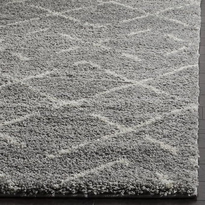 SAFAVIEH Area Rug 11x15 - Arizona Shag Collection - Large - Grey & Ivory, Moroccan Design, Non-Shedding & Easy to Clean, Ideal for Living Room, Bedroom, Dining Space (ASG743D)