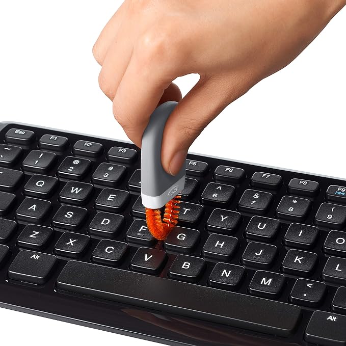 OXO Good Grips Keyboard & Screen Deep Clean - Image 12