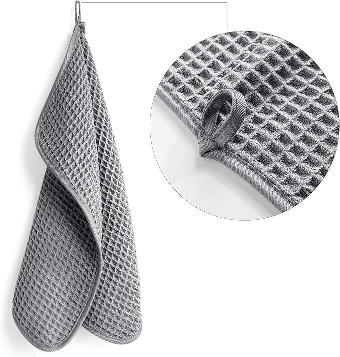 POLYTE 430 GSM Microfiber Lint Free Washcloth Face Towel, 13 x 13 in, 4 Pack - Image 2